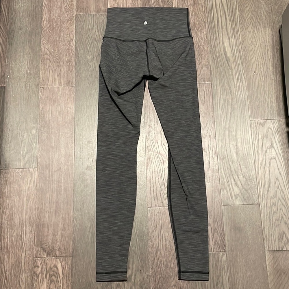 Lululemon High Times 7/8 pant full on luxtreme